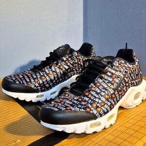 Nike running shoe size 7.5